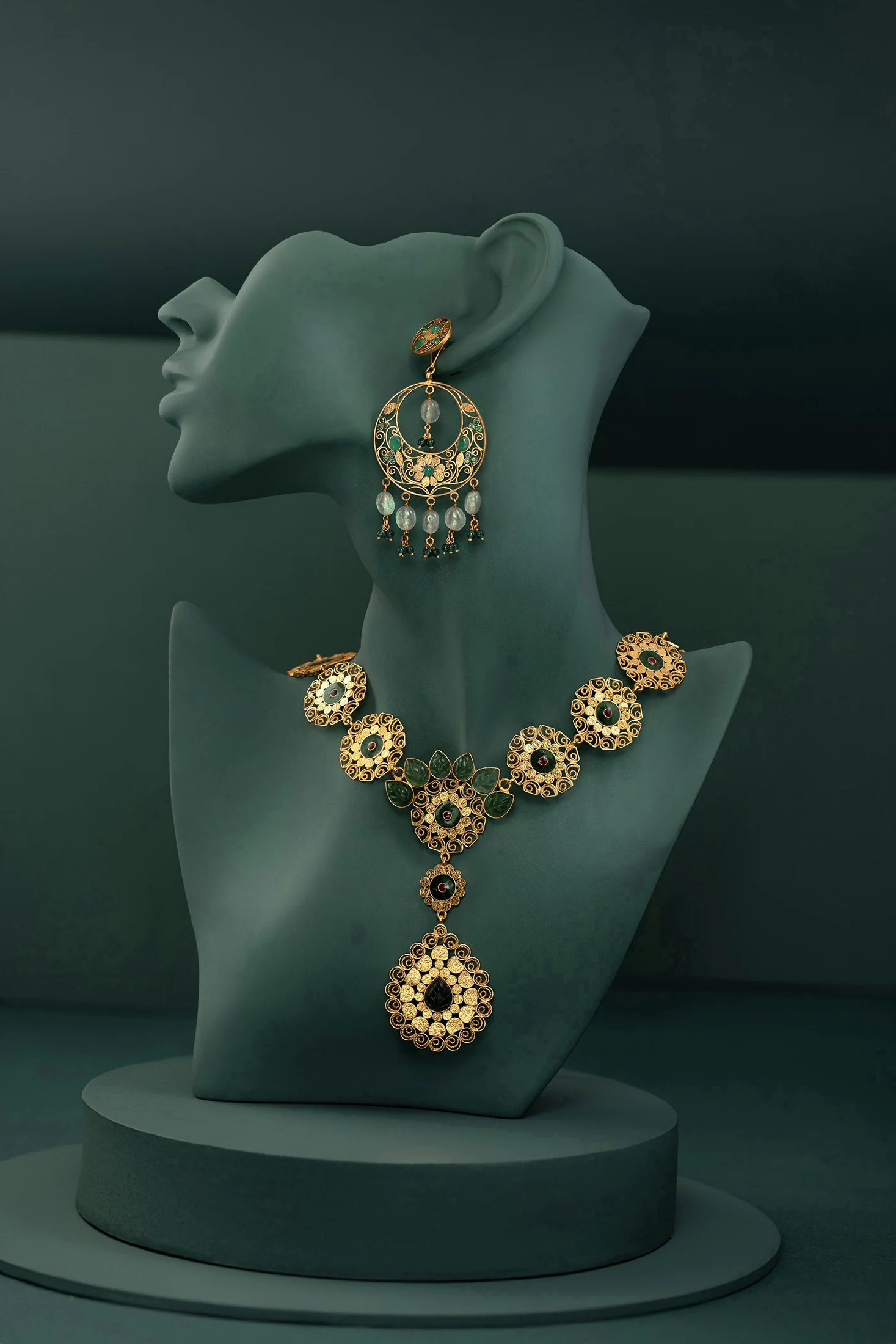 Fine necklace collection